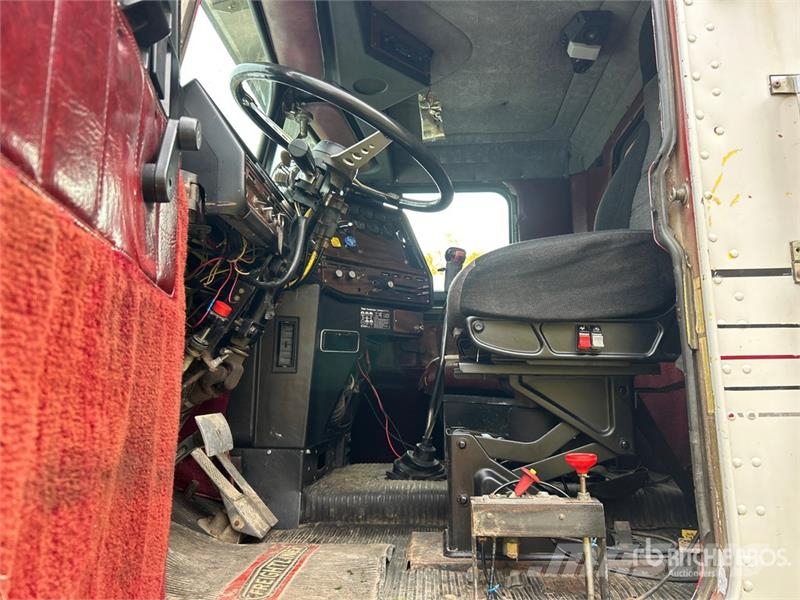 Freightliner 6x4 Grain Truck Farm / grain trucks