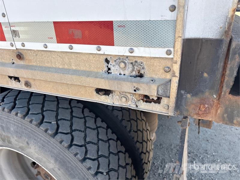Freightliner Argosy 6x4 Mixing System Van Truck Bakwagens met gesloten opbouw