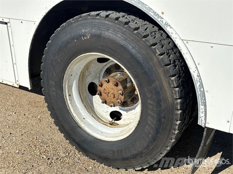 Freightliner B2 Mini bus