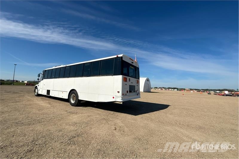 Freightliner B2 Mini bus