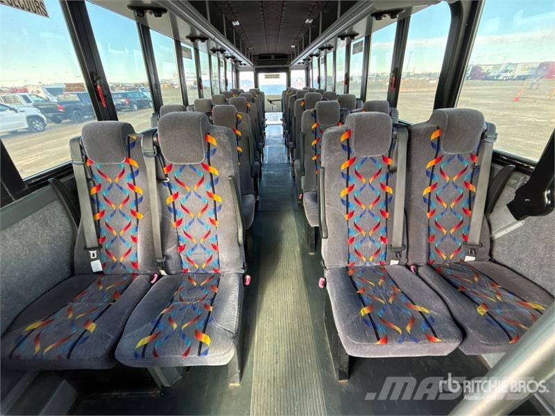 Freightliner B2 Minibusser