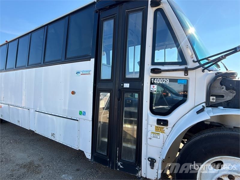 Freightliner B2 Mini bus