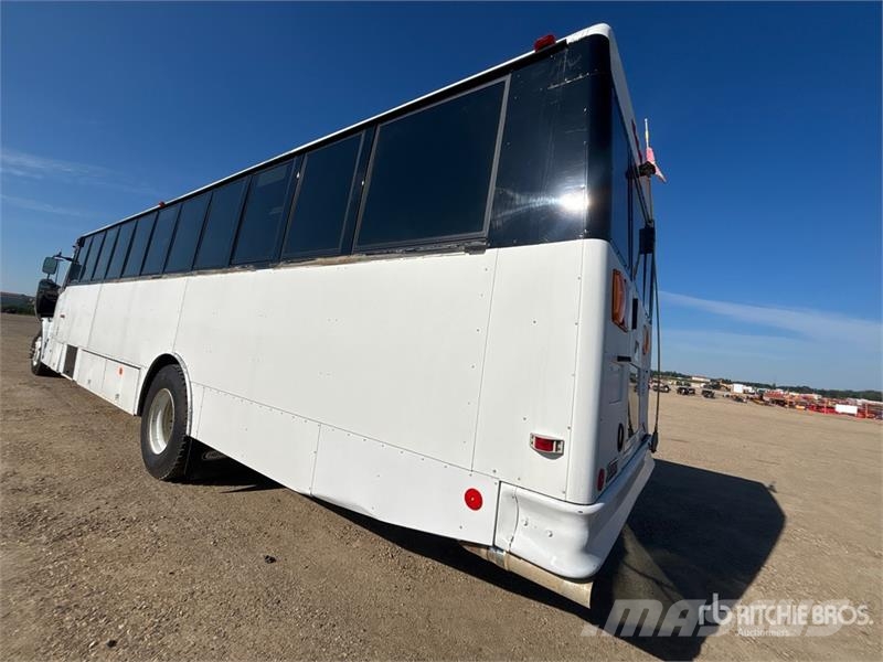 Freightliner B2 Mini bus