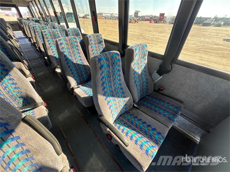 Freightliner B2 Mini bus