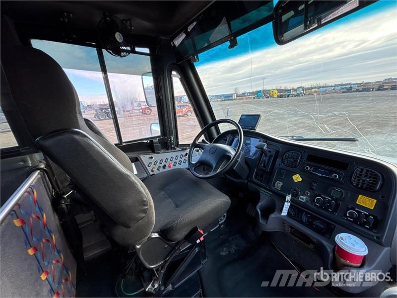 Freightliner B2 Minibusser