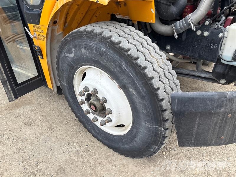 Freightliner B2 Mini buszok