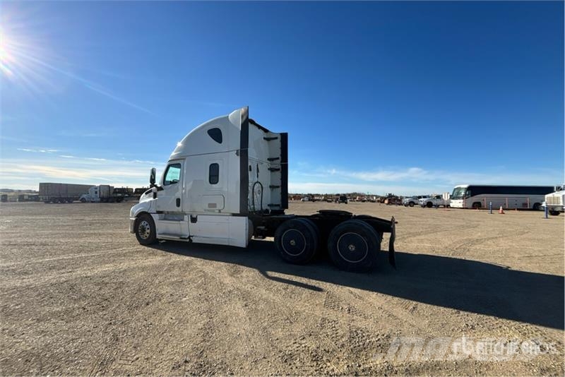 Freightliner Cascadia 126 Tegljači