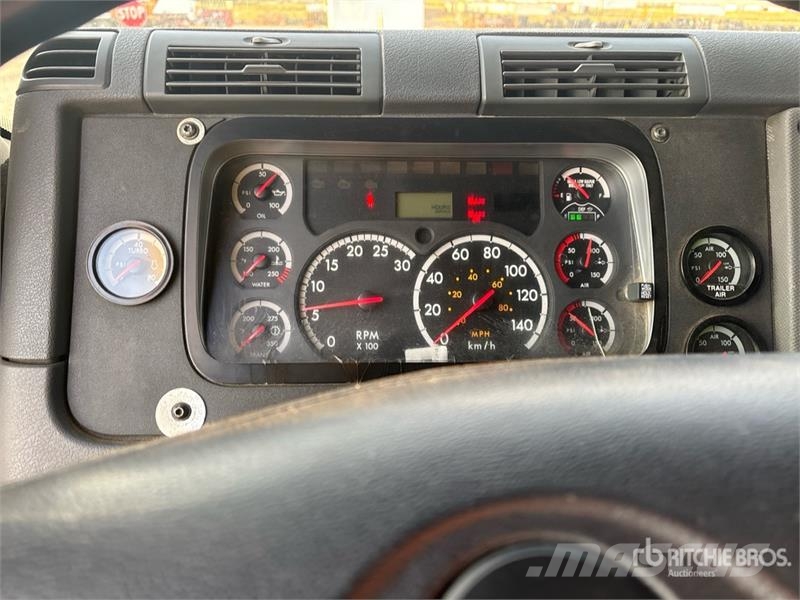 Freightliner Cascadia 125 Тягачі
