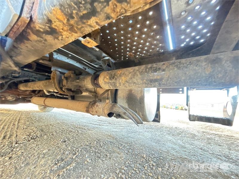Freightliner Cascadia 126 6x4 T/A Sleeper Truck Tractor Седельные тягачи