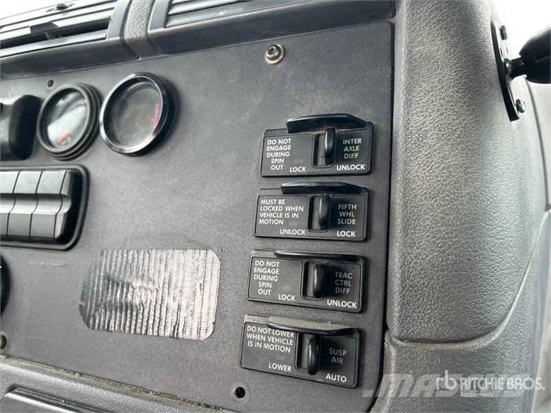 Freightliner Cascadia 125 曳引機組件