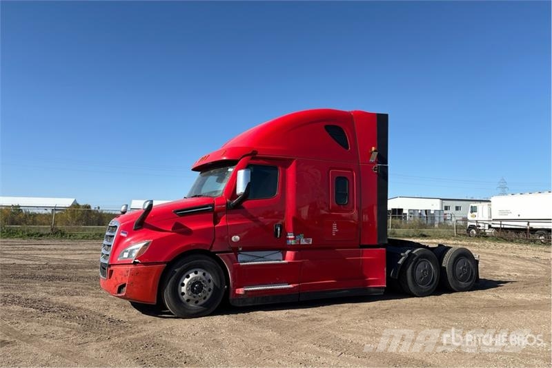 Freightliner Cascadia 126 T/A Sleeper Truck Tractor Camiones tractor