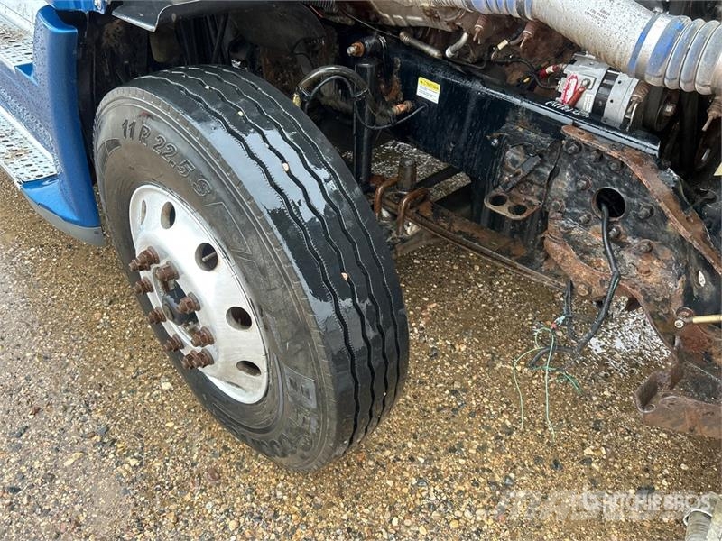Freightliner Cascadia 125 6x4 T/A Sleeper Truck Tractor Motrici e Trattori Stradali