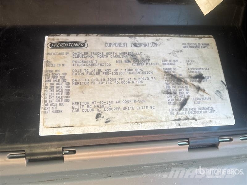 Freightliner Cascadia 125 6x4 Sleeper Car Carrier Truck Autotransporteri