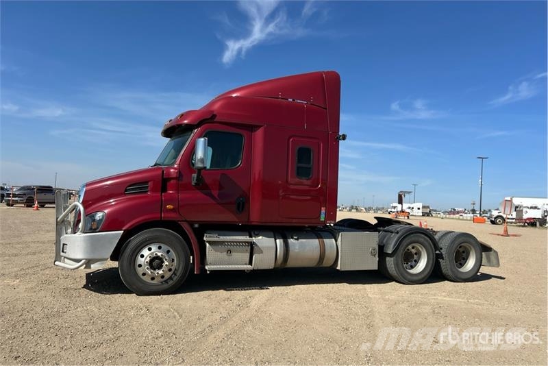 Freightliner Cascadia 113 Prime Movers