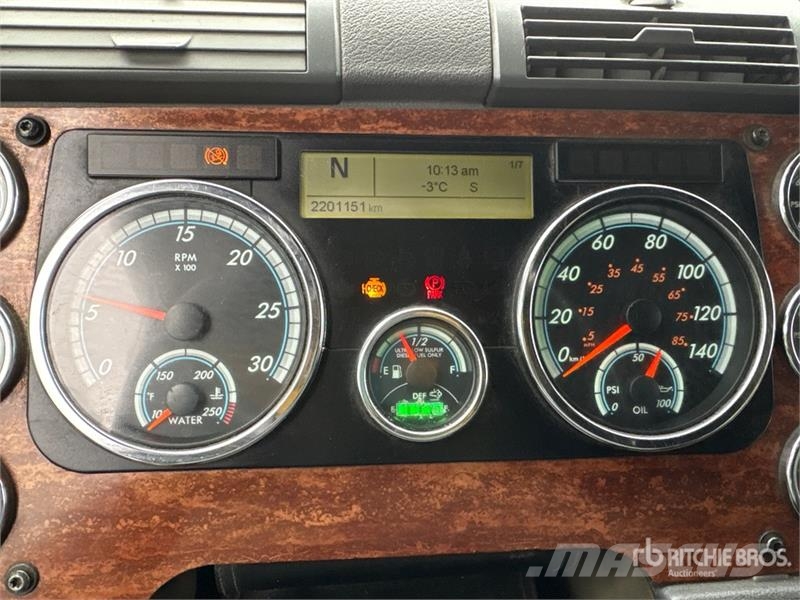 Freightliner Cascadia 125 6x4 T/A Sleeper Truck Tractor Sattelzugmaschinen