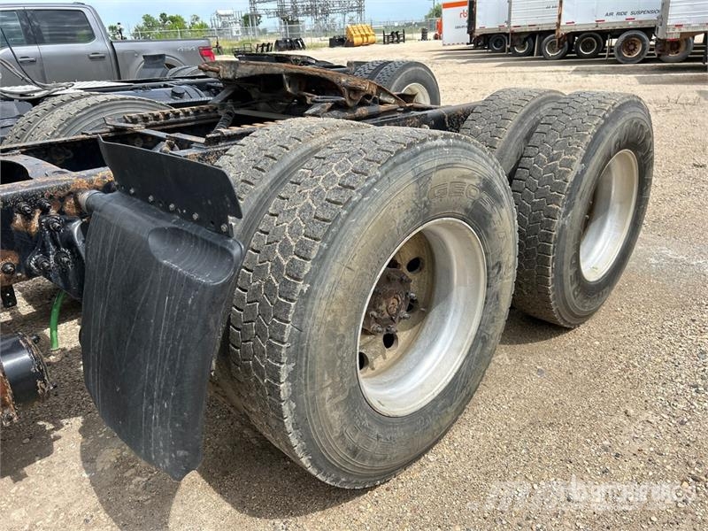 Freightliner Cascadia 125 曳引機組件