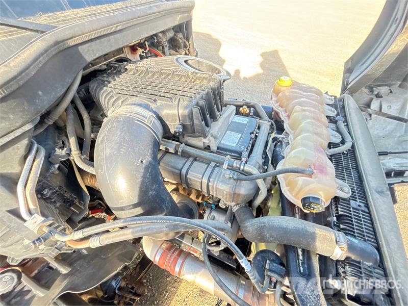 Freightliner Cascadia 126 6x4 T/A Sleeper Truck Tractor Седельные тягачи