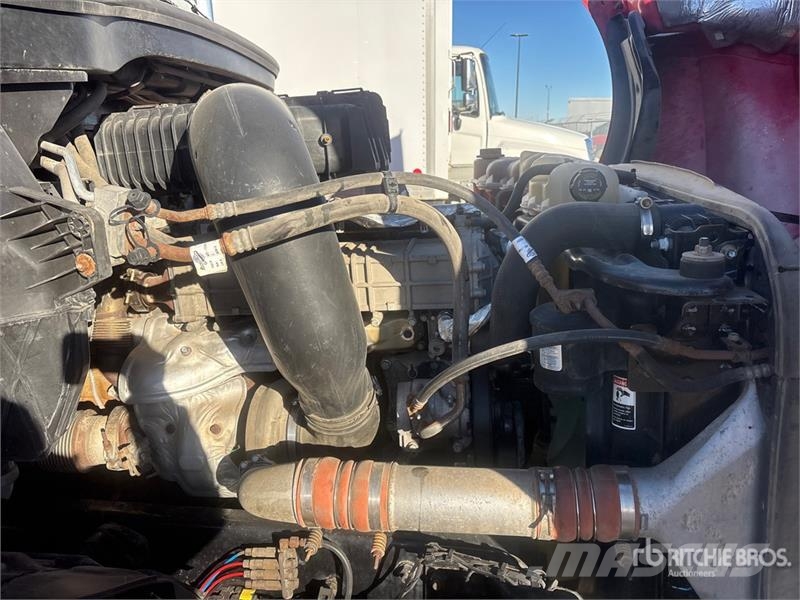 Freightliner Cascadia Electric 6x4 T/A Sleeper Truck Tractor (I Sattelzugmaschinen