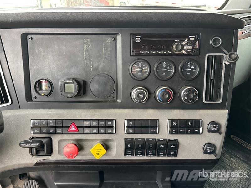 Freightliner Cascadia 126 Sattelzugmaschinen