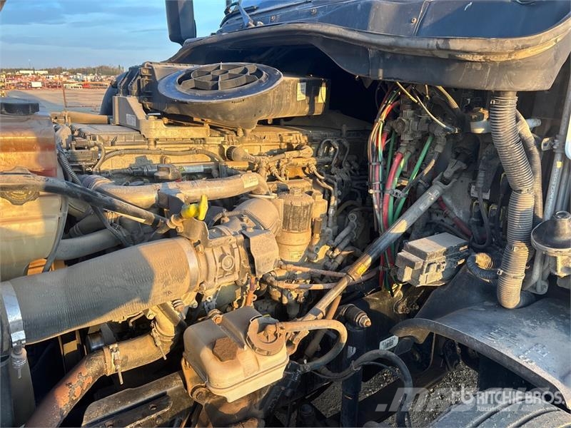 Freightliner Cascadia 125 Тягачі