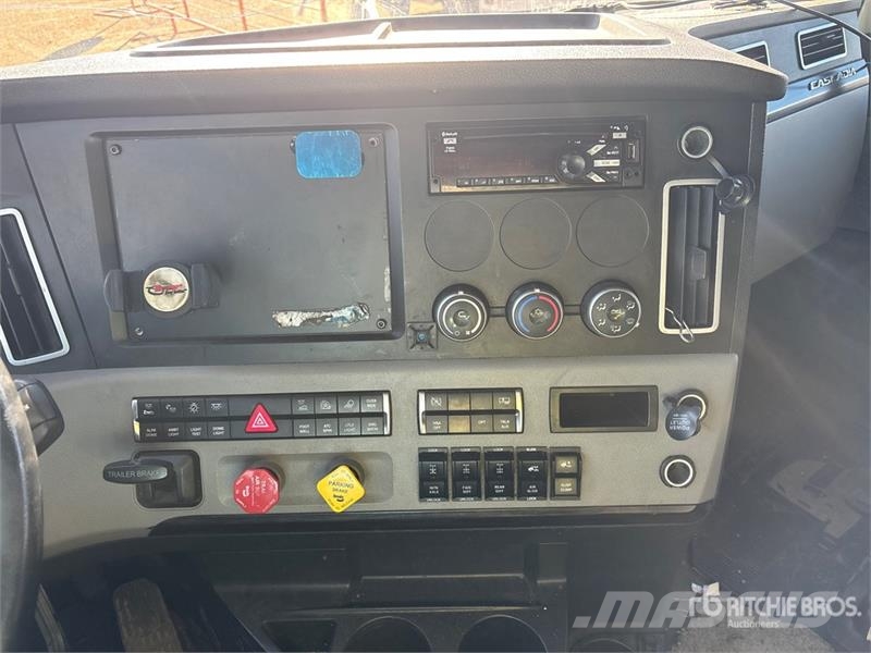 Freightliner Cascadia 126 Tegljači