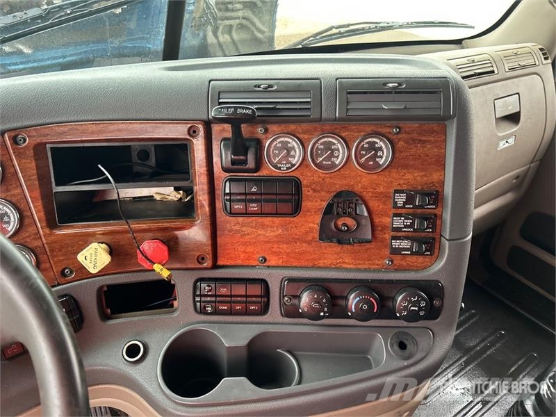 Freightliner Cascadia 125 6x4 T/A Sleeper Truck Tractor Motrici e Trattori Stradali