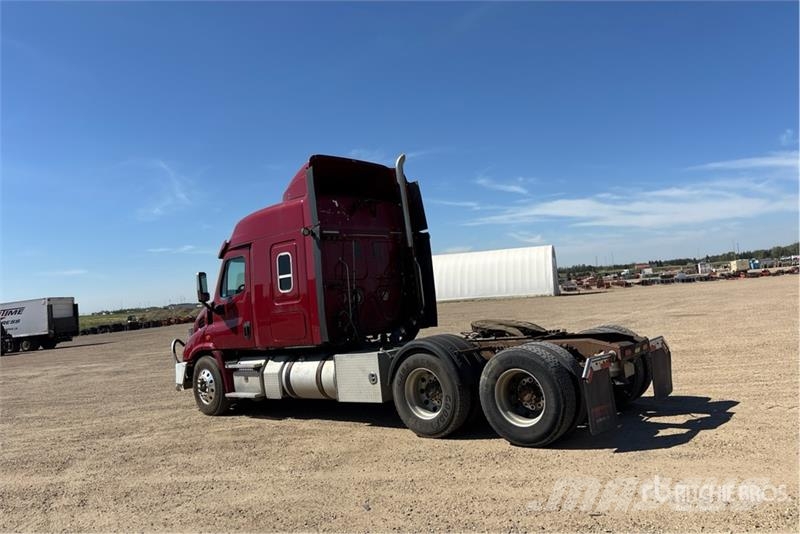 Freightliner Cascadia 113 Truck Tractor Units