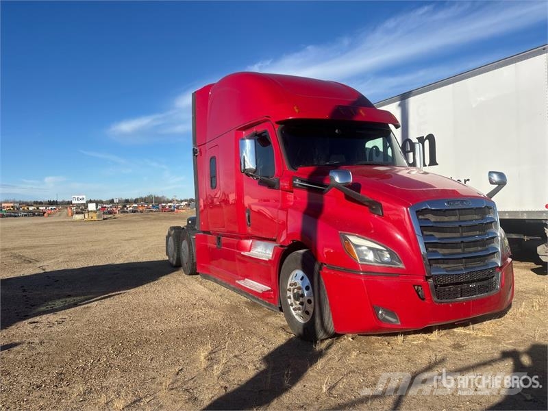 Freightliner Cascadia Electric 6x4 T/A Sleeper Truck Tractor (I Sattelzugmaschinen