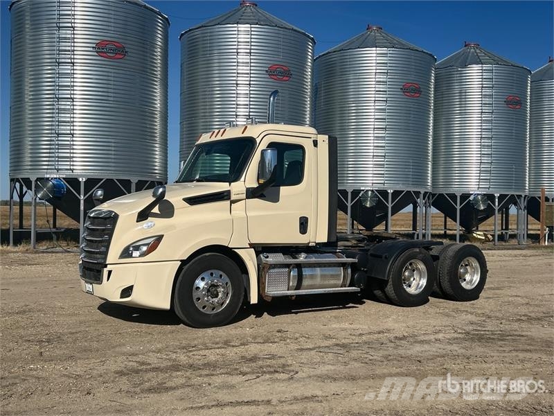 Freightliner Cascadia 126 Tegljači