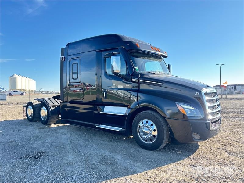 Freightliner Cascadia 126 Tractor Units