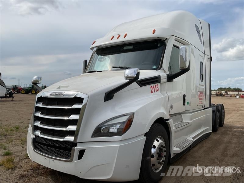 Freightliner Cascadia 113 Vilcēji