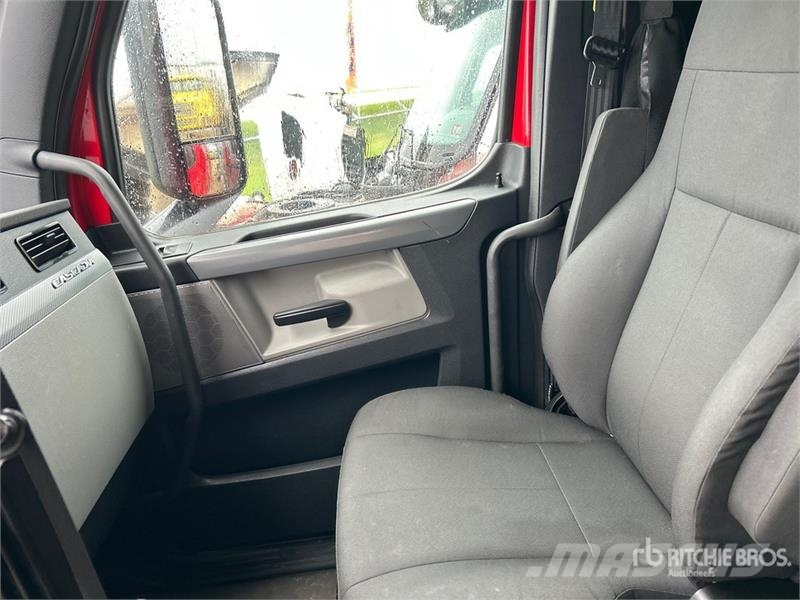 Freightliner Cascadia 126 Vetopöytäautot