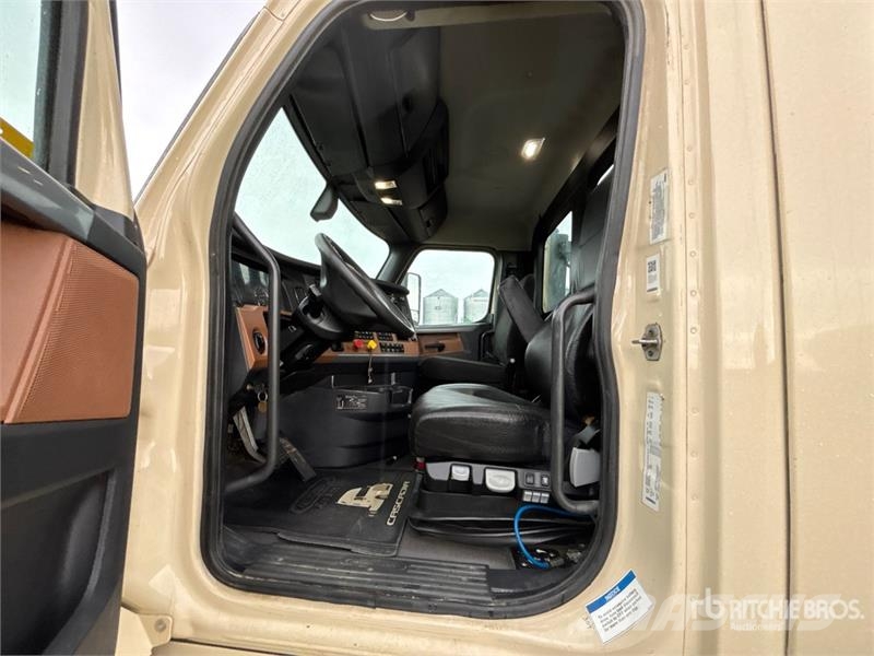 Freightliner Cascadia 126 Tegljači