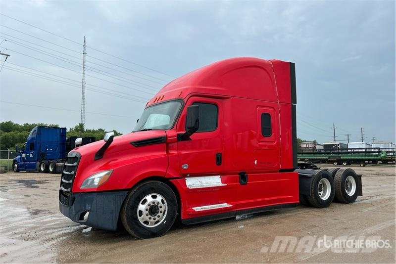 Freightliner Cascadia 126 Vetopöytäautot