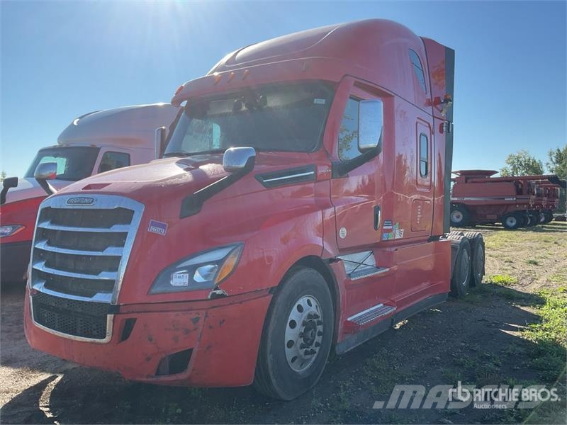 Freightliner Cascadia 126 T/A Sleeper Truck Tractor Tracteur routier