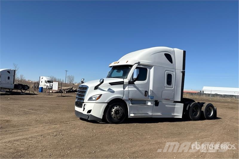 Freightliner Cascadia 113 Тягачі