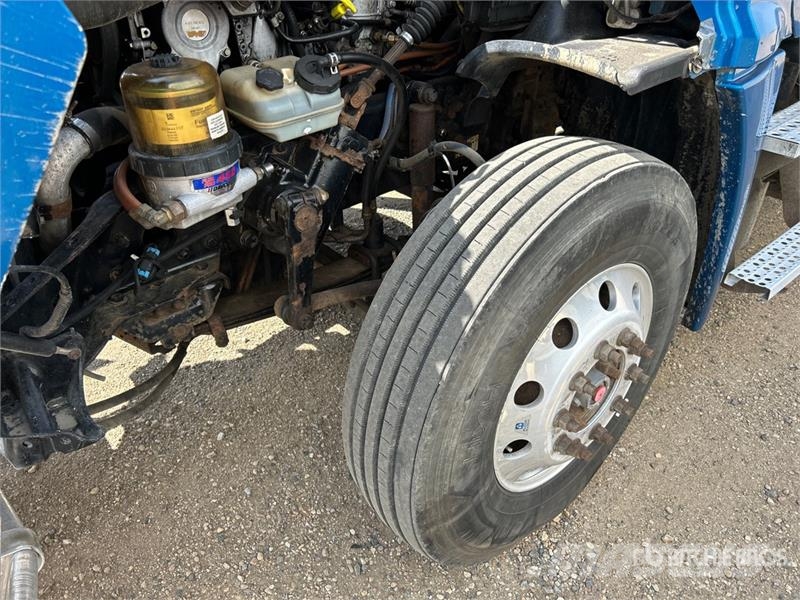 Freightliner Cascadia 125 6x4 T/A Sleeper Truck Tractor Седельные тягачи