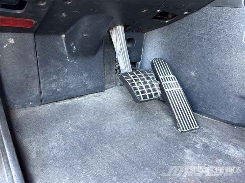 Freightliner Cascadia 126 T/A Sleeper Truck Tractor Camiones tractor