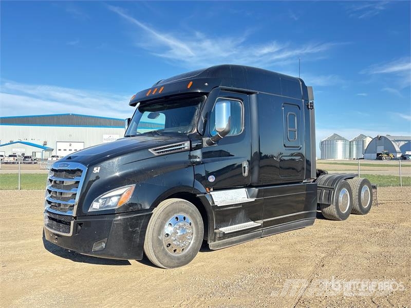 Freightliner Cascadia 126 Tractor Units