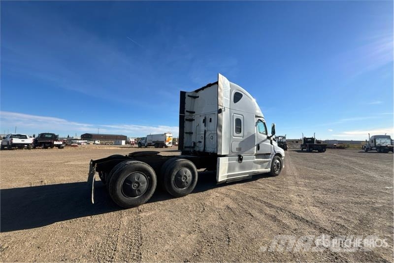 Freightliner Cascadia 126 Tegljači