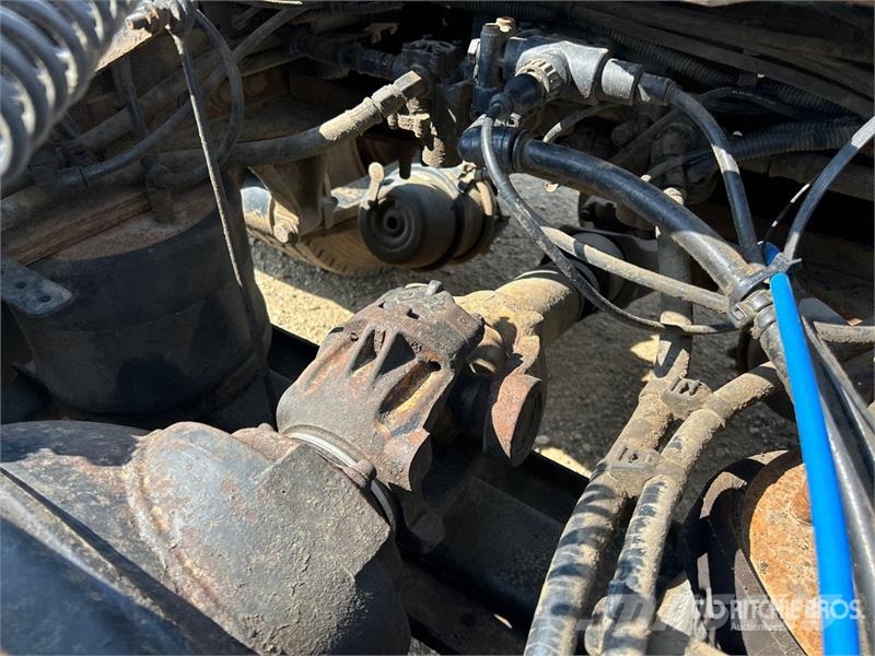 Freightliner Cascadia 125 6x4 T/A Sleeper Truck Tractor Седельные тягачи