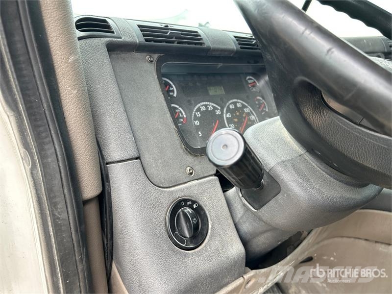 Freightliner Cascadia 125 曳引機組件