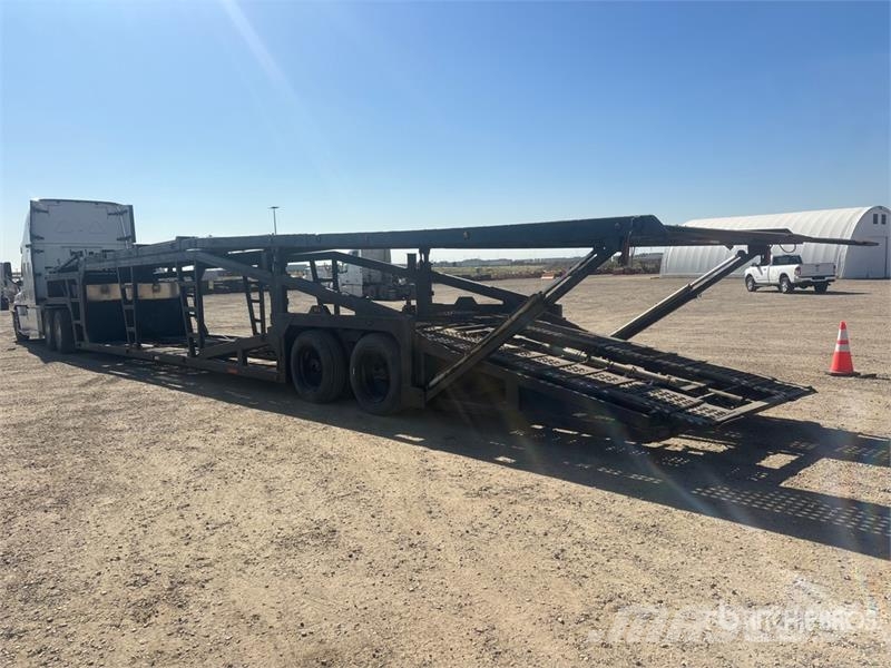 Freightliner Cascadia 125 6x4 Sleeper Car Carrier Truck Autotransporteri