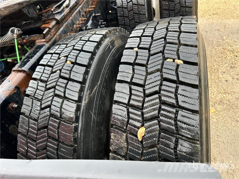 Freightliner Cascadia 126 Vetopöytäautot
