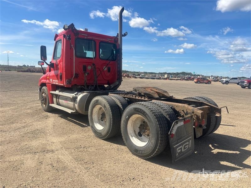 Freightliner Cascadia 125 Motrici e Trattori Stradali