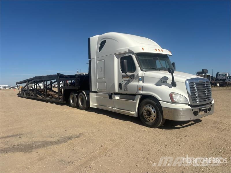 Freightliner Cascadia 125 6x4 Sleeper Car Carrier Truck Autotransporteri