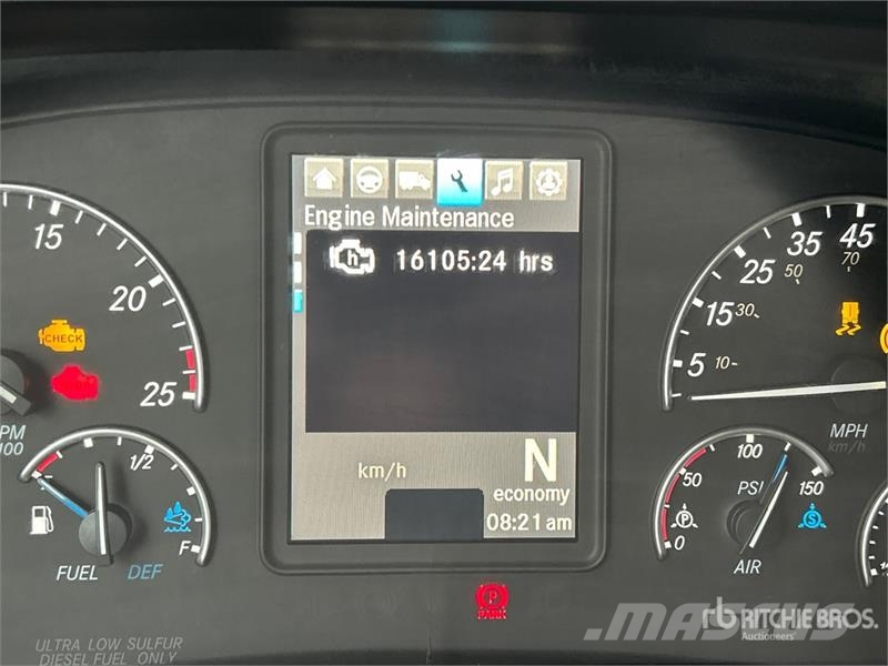 Freightliner Cascadia 126 Vetopöytäautot
