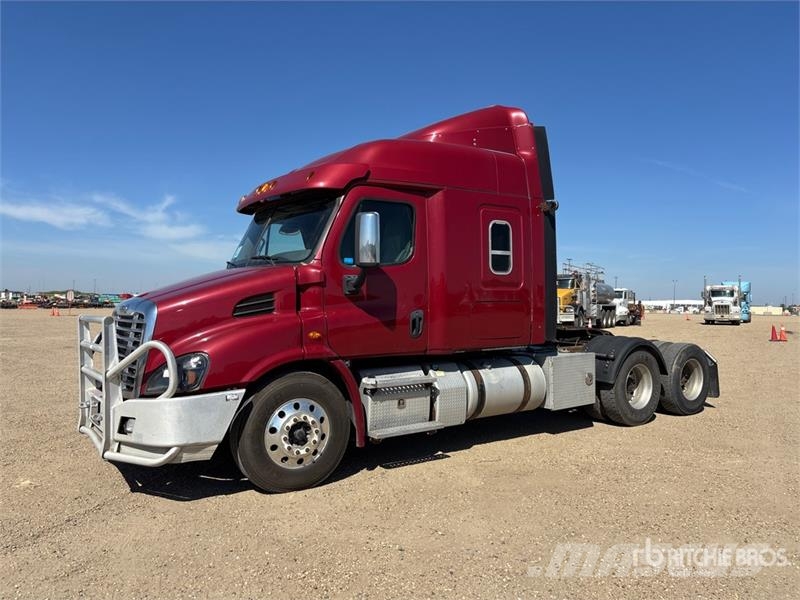Freightliner Cascadia 113 Truck Tractor Units
