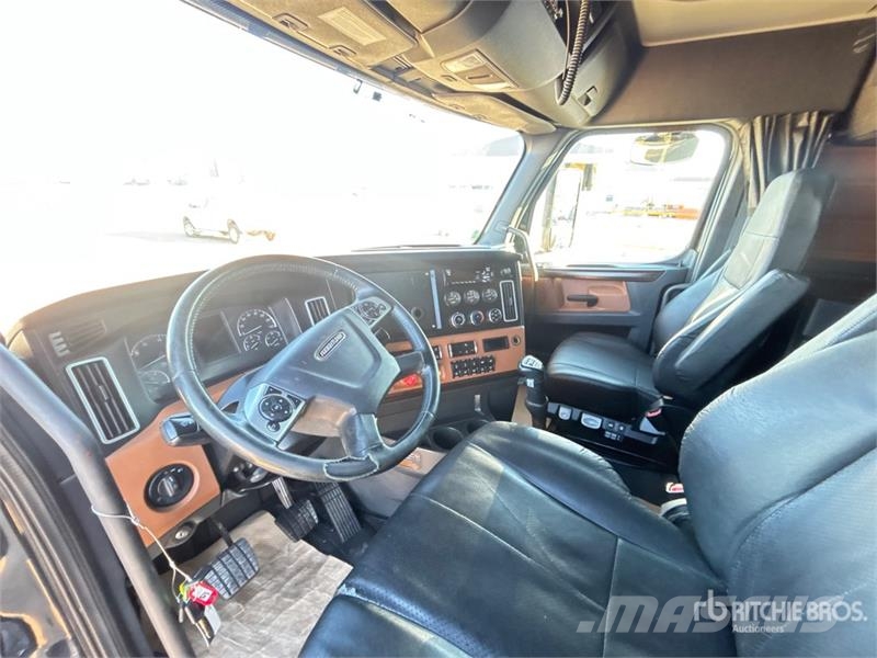 Freightliner Cascadia 126 Tractor Units