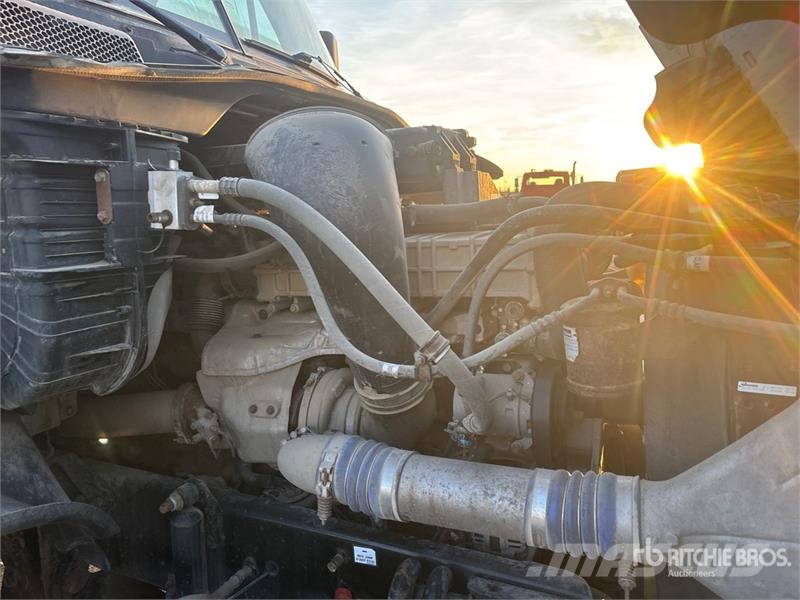 Freightliner Cascadia 125 Тягачі
